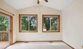 14208 Heritage Ln, Apple Valley, MN 55124