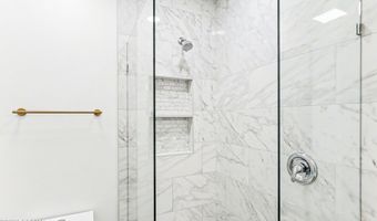 10 Chesterfield Lake Dr, Beaufort, SC 29906