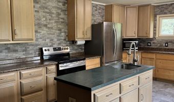 306 Betz Rd, Auburn, IN 46706