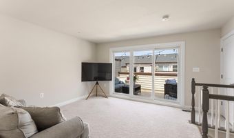 2841 HOKIE Ln, Alexandria, VA 22306