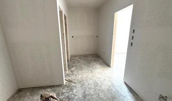 1049 Duke Dr, Bauxite, AR 72011