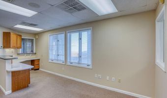 642 S QUEEN St 103, Dover, DE 19904