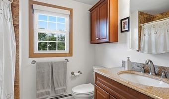 117 Austin Rd, North Kingstown, RI 02852