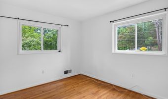 3303 17TH St N, Arlington, VA 22201