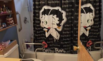 18820 E KINGS Way, Black Canyon City, AZ 85324