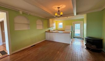 2570 Maple Hill Rd, Barton, VT 05822
