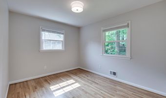 9808 BRIXTON Ln, Bethesda, MD 20817