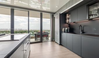 19955 NE 38th Ct 1205, Aventura, FL 33180