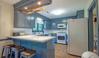647 MCCAULEY POND Rd, Harrington, DE 19952