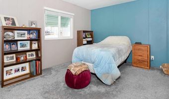 135 Beechwood Ln, Oceanside, CA 92054