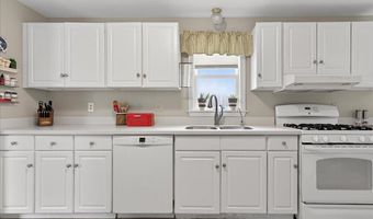 58 Bicknell Rd, Belmont, ME 04952