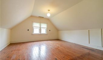 1017 S 5th St, Atchison, KS 66002