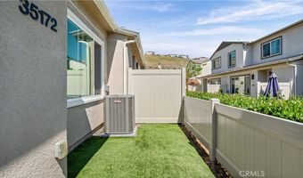 35172 Grove Trl, Fallbrook, CA 92028
