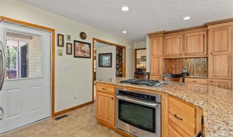 22263 Washer Rd, Mt. Olive, IL 62069