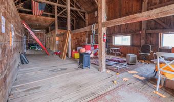 109 Sahagian Rd, Belgrade, ME 04917