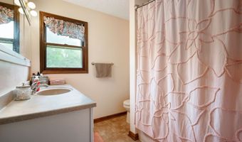 5631 N Olivia Dr, Alexandria, IN 46001