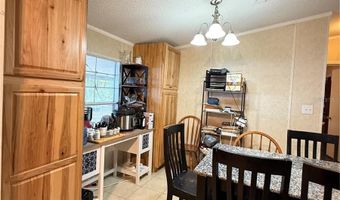 5109 SW 10TH St, Bell, FL 32619