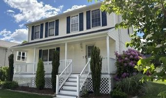 42 Chestnut St, Cumberland, RI 02864