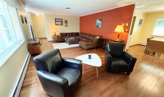 7 Cable Ln, Athens, OH 45701