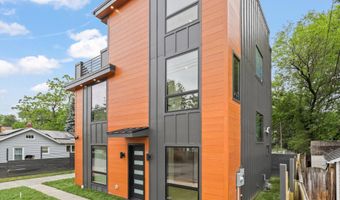 2007 S JOYCE St, Arlington, VA 22202