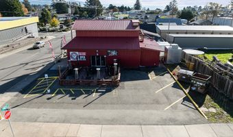 401 OAK St, Brookings, OR 97415