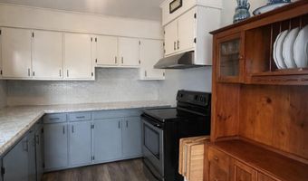 230 Madison St, Abingdon, VA 24210