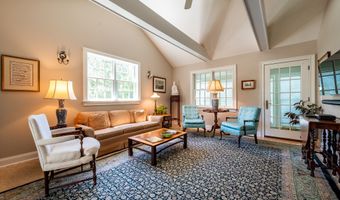 2 Osprey Commons, Clinton, CT 06413