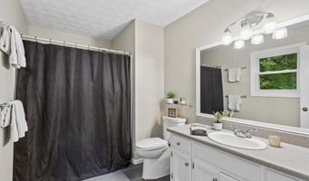 696 Cades Cove Ct, Austell, GA 30106