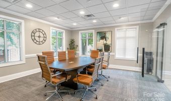 8037 Corporate Center Dr, Charlotte, NC 28226