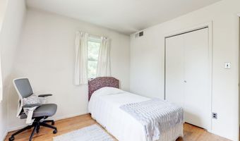 6115 LONE OAK Dr, Bethesda, MD 20817