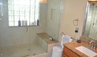 421 Woodlands Cir, Brandon, MS 39047