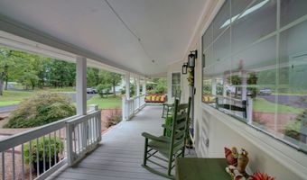 1307 Floyd Spgs, Armuchee, GA 30105