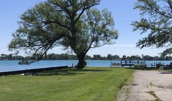 9237 River Rd 3, Algonac, MI 48001