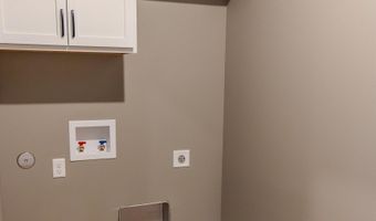 123 S Sunset Dr, Andover, KS 67002