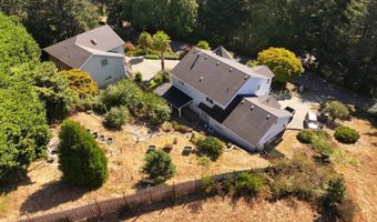 217 MARINE Dr, Brookings, OR 97415