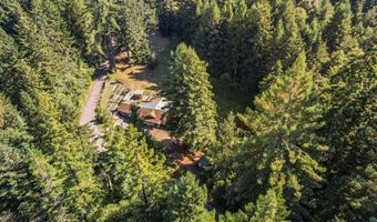 7097 Fickle Hill Rd, Arcata, CA 95521