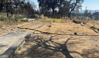 388 E Pentagon St, Altadena, CA 91001