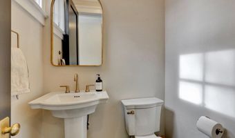 222 Cedar Ave, Allenhurst, NJ 07711