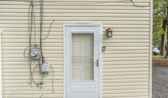 32 Pine Tree Dr, Bayville, NJ 08721