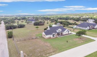 1001 N Oak Trl, Weatherford, TX 76085