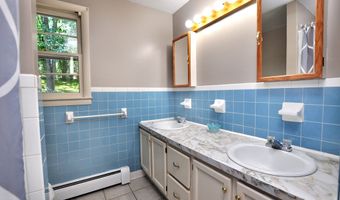 317 Perkins St, Bristol, CT 06010