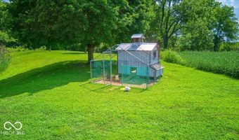 6888 E County Road 800 N, Bainbridge, IN 46105
