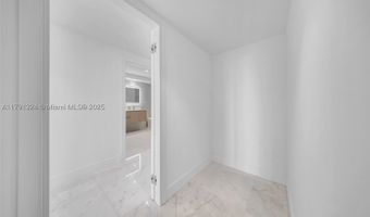 9801 Collins Ave 17R, Bal Harbour, FL 33154