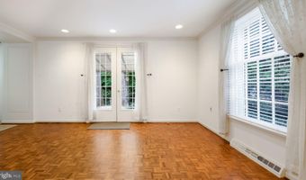 1810 HEMLOCK Cir, Abington, PA 19001
