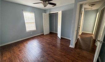 702 Jefferson St, Alice, TX 78332