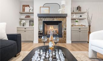 1201 NW 10th St, Bentonville, AR 72712