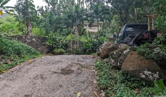 53-354 Kamehameha Hwy 3F, Hauula, HI 96717