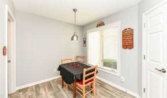 8091 Farmhurst Ln, Indianapolis, IN 46236