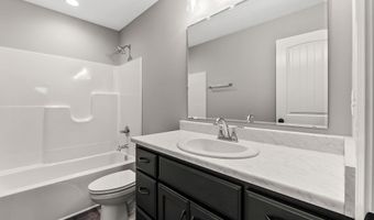 122 Sunset Dr, Avilla, IN 46710