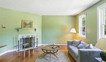 37 Magazine St, Bedford, NH 03110